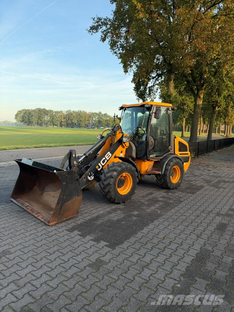 JCB 407 shovel Wielladers