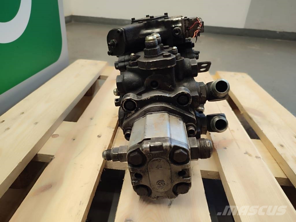  Hydraulic pump SAUER MPV046C M46-20474 JLG 660 液压