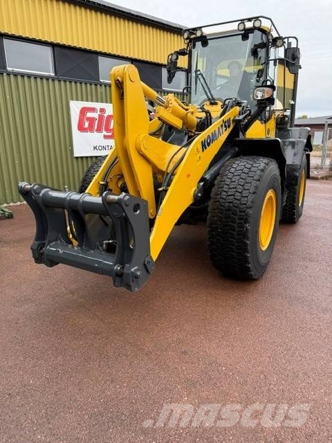 Komatsu WA270-8 لوادر بعجل