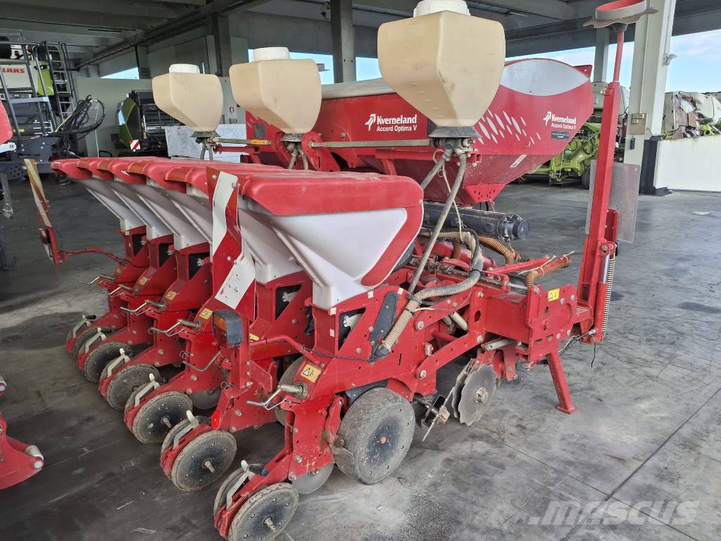 Kverneland OPTIMA V E DRIVE 6 FILE ماكينات البذر الدقيق