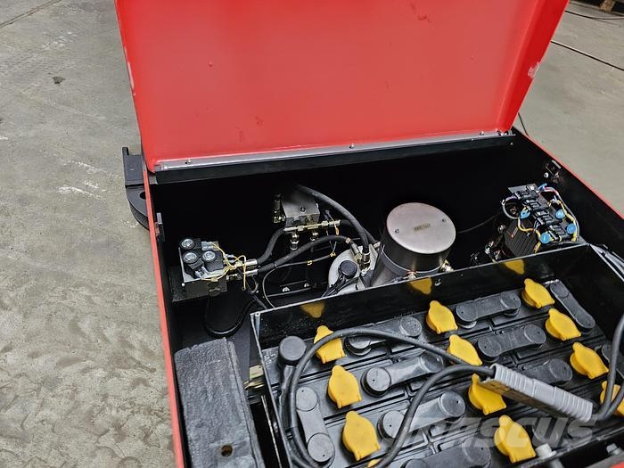 Heli CDD 16 | ELECTRIC | 1600 KG.| HEIGHT 4.50 MTR |4 P Narrow aisle trucks