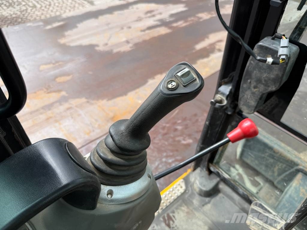 JCB 48Z-1 - Hammer Lines / Quick Coupler Minibagger < 7t