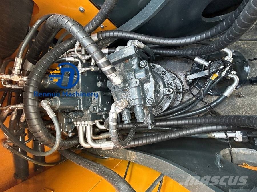 Hyundai HX220HD Gravemaskiner på larvebånd