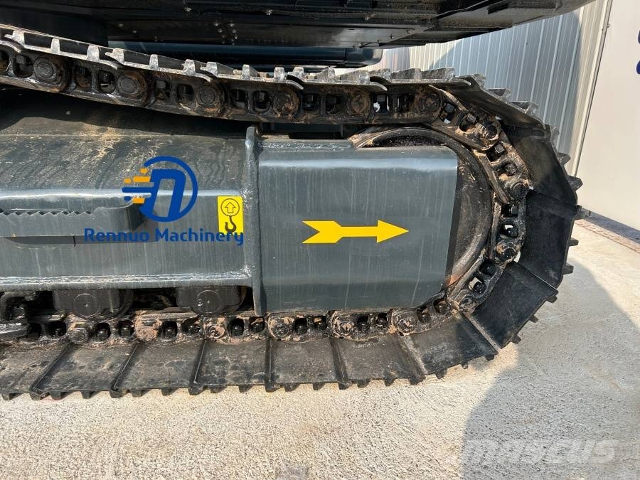 Hyundai HX220HD Gravemaskiner på larvebånd