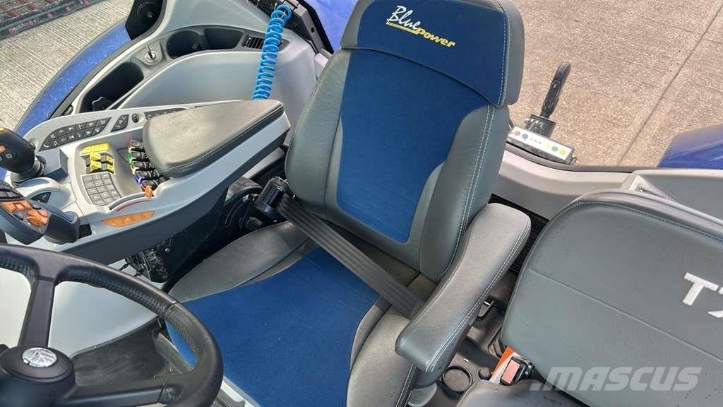 New Holland T7.315 PLMi Blue Power Tractoren