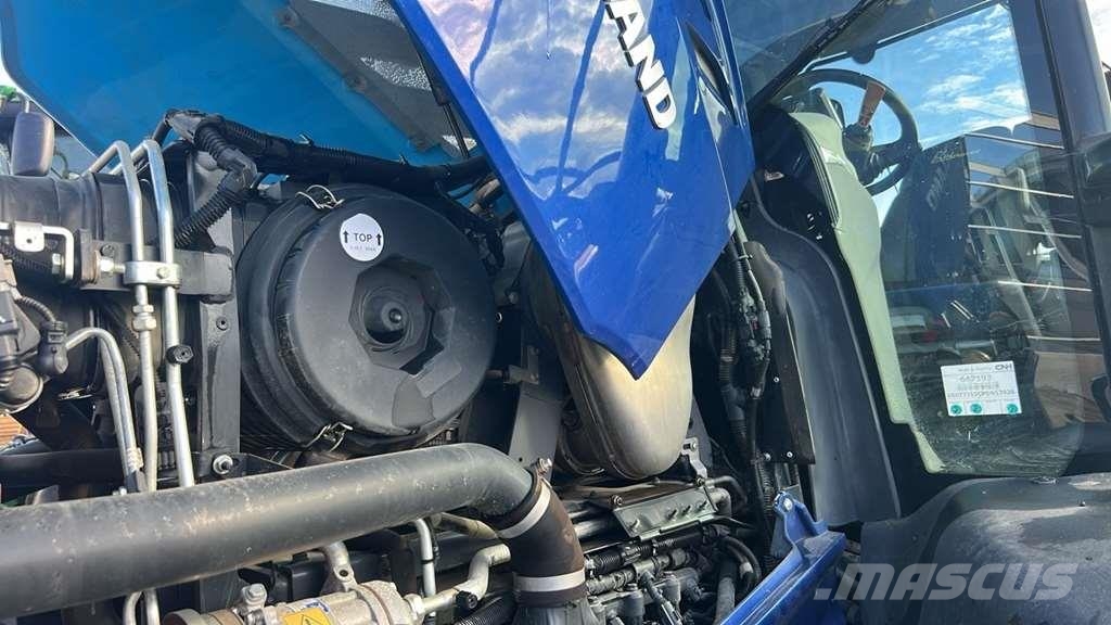 New Holland T7.315 PLMi Blue Power Tratores