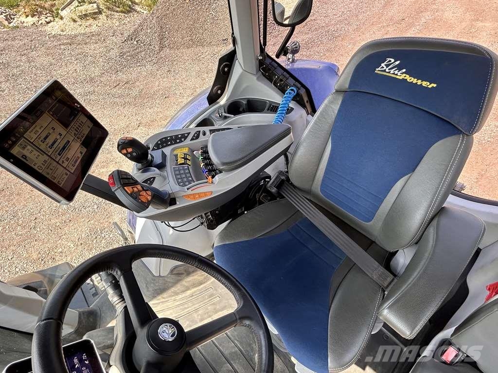 New Holland T7.315 PLMi Blue Power Trattori