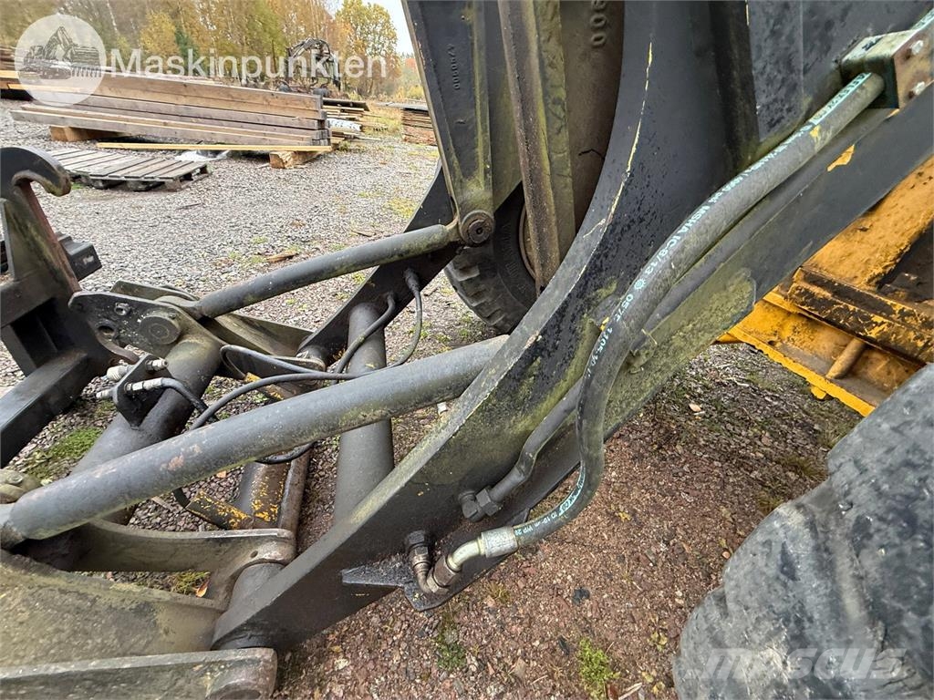 Volvo BM LM 846 Kolové nakladače