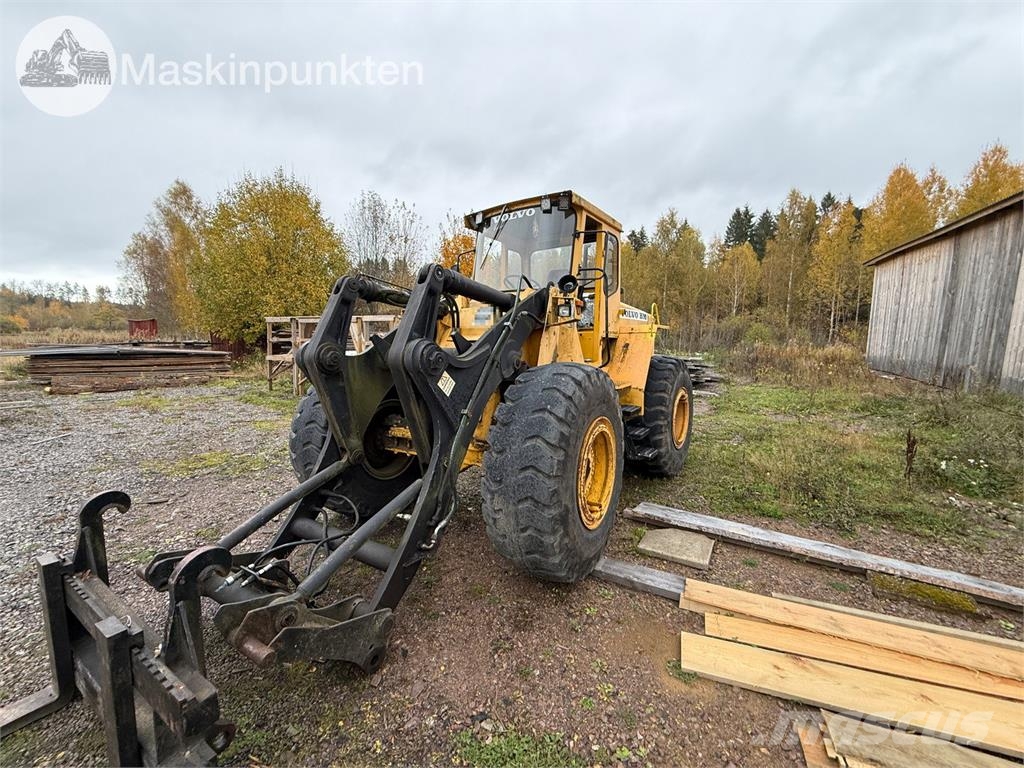 Volvo BM LM 846 Kolové nakladače