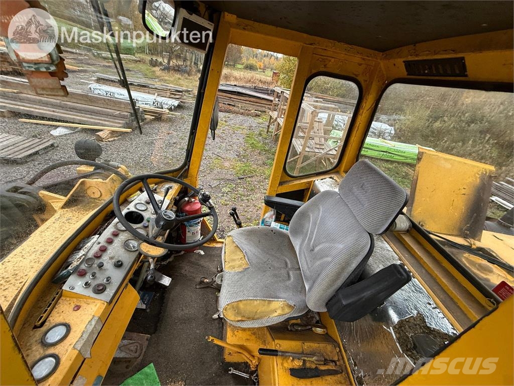 Volvo BM LM 846 Kolové nakladače
