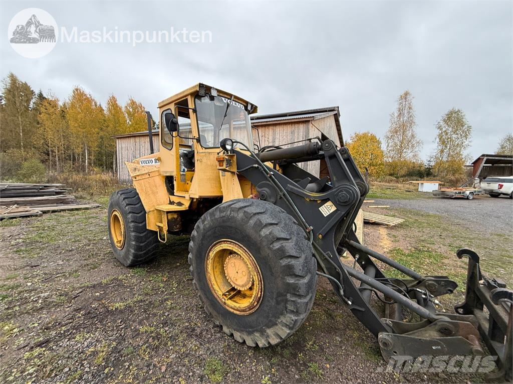 Volvo BM LM 846 Kolové nakladače