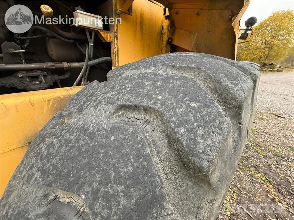 Volvo BM LM 846 Kolové nakladače