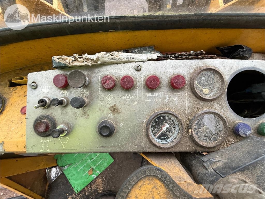 Volvo BM LM 846 Kolové nakladače