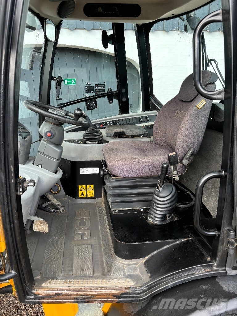 JCB 407 Cargadoras sobre ruedas