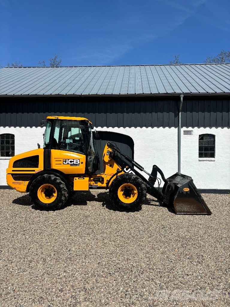 JCB 407 Cargadoras sobre ruedas