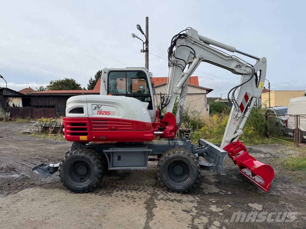 Takeuchi TB 295 W Ratiniai ekskavatoriai
