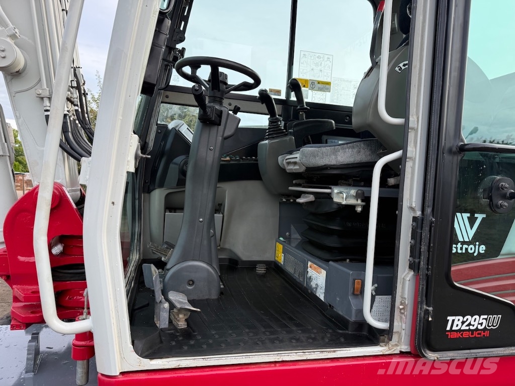 Takeuchi TB 295 W Ratiniai ekskavatoriai