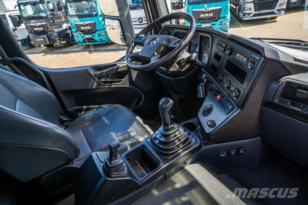 Mercedes-Benz AROCS 2045 AS (cardan)+KIPHYDR.+ manual 牵引车