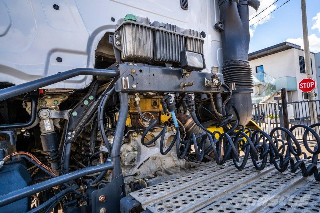 Mercedes-Benz AROCS 2045 AS (cardan)+KIPHYDR.+ manual 牵引车