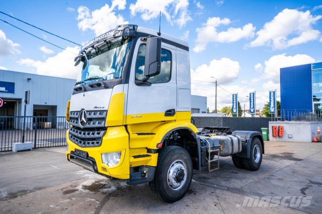 Mercedes-Benz AROCS 2045 AS (cardan)+KIPHYDR.+ manual 牵引车