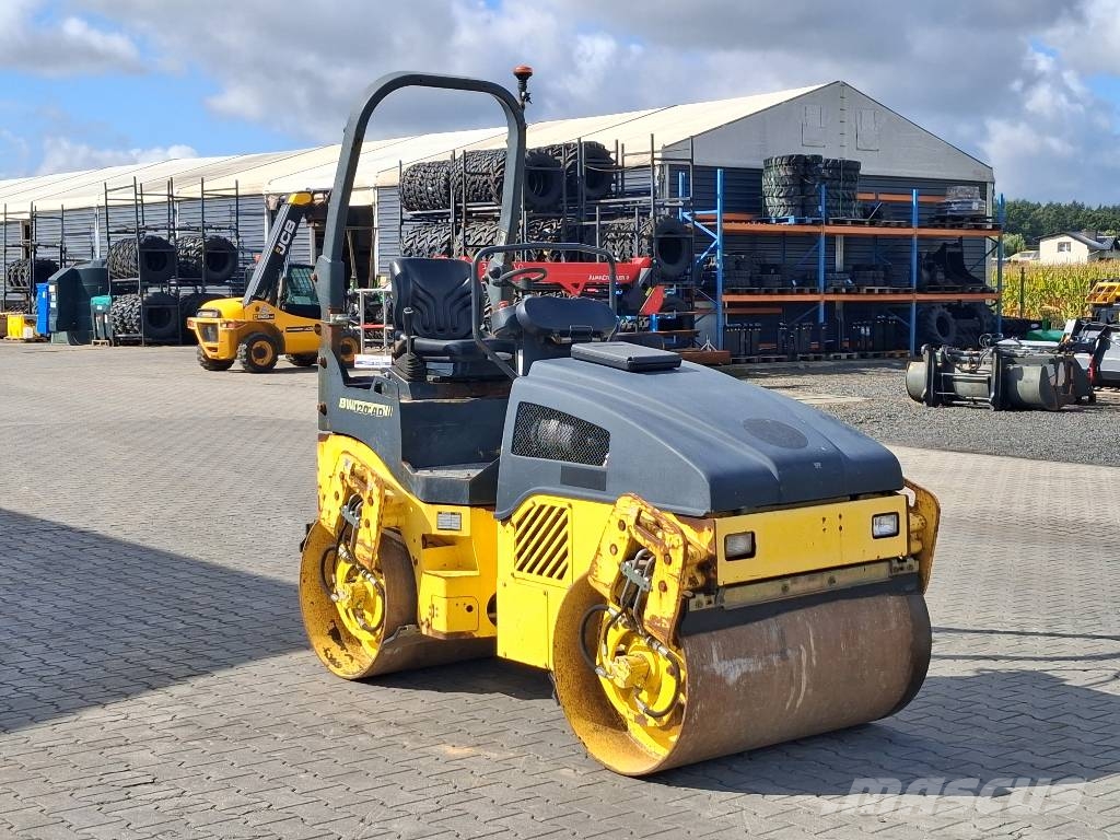 Bomag BW 120 AD-4 Porinių būgnų volai