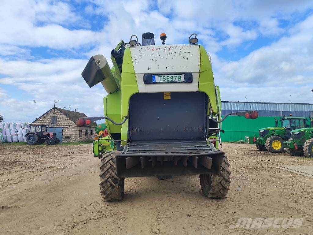 CLAAS Tucano 320 Kombinované zberacie stroje
