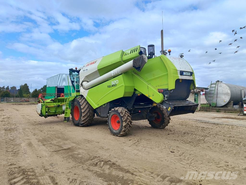 CLAAS Tucano 320 Kombinované zberacie stroje