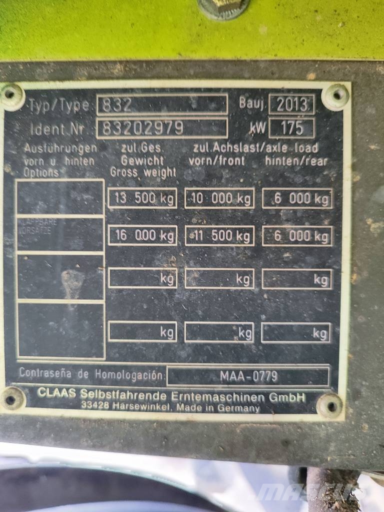 CLAAS Tucano 320 Kombinované zberacie stroje