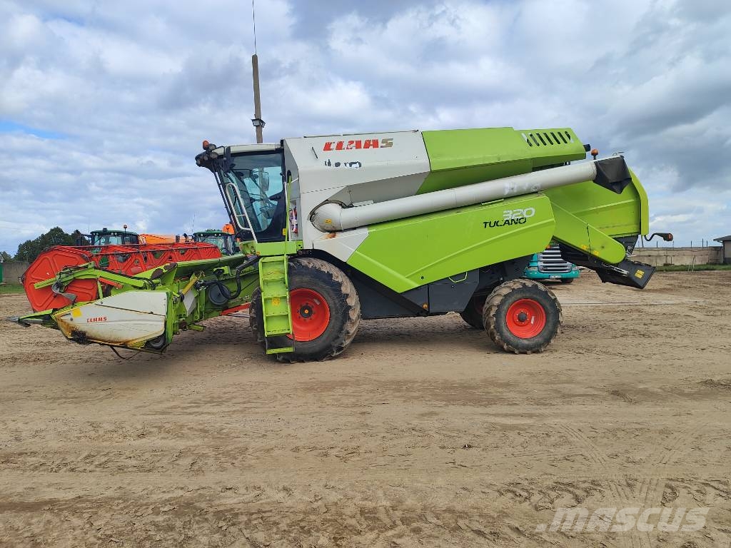 CLAAS Tucano 320 Kombinované zberacie stroje