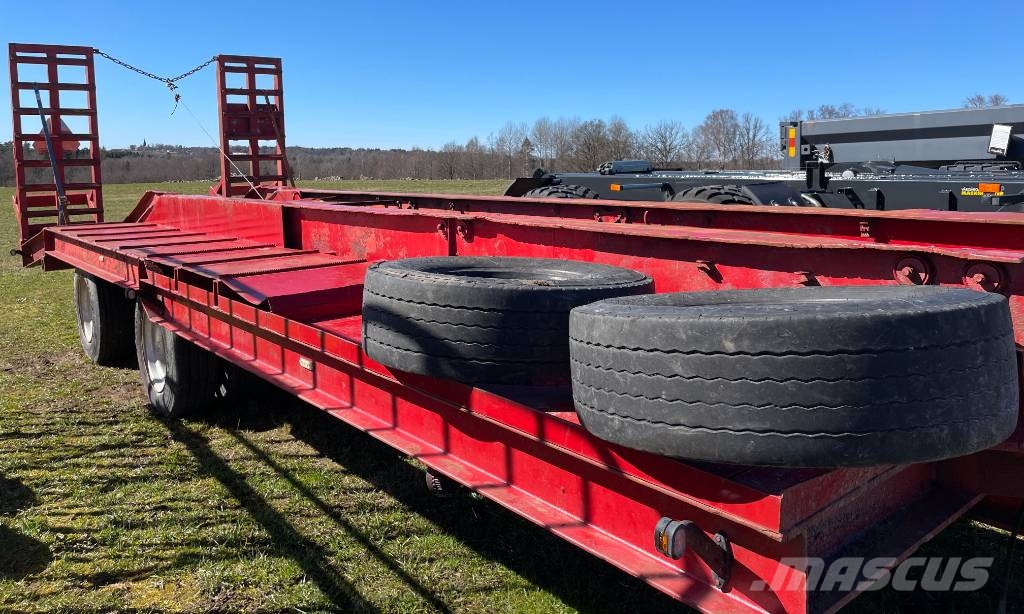 Maskintrailer 2-axlad ca 18 ton Ostatní návěsy
