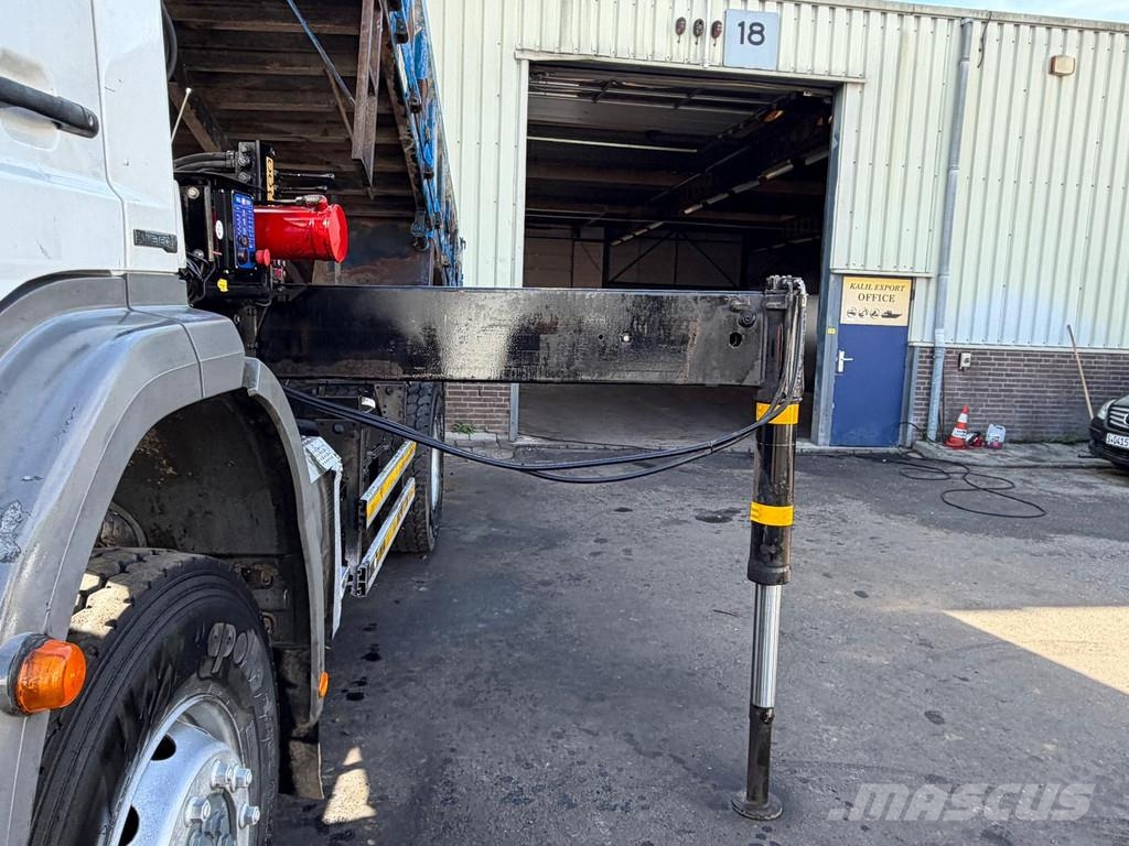 Mercedes-Benz Axor 1829 HMF 1563-K3 Crane + Remote Joystick - Ki Gru per tutti i terreni