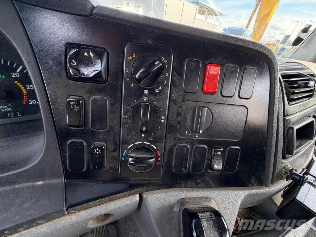 Mercedes-Benz Axor 1829 HMF 1563-K3 Crane + Remote Joystick - Ki Gru per tutti i terreni