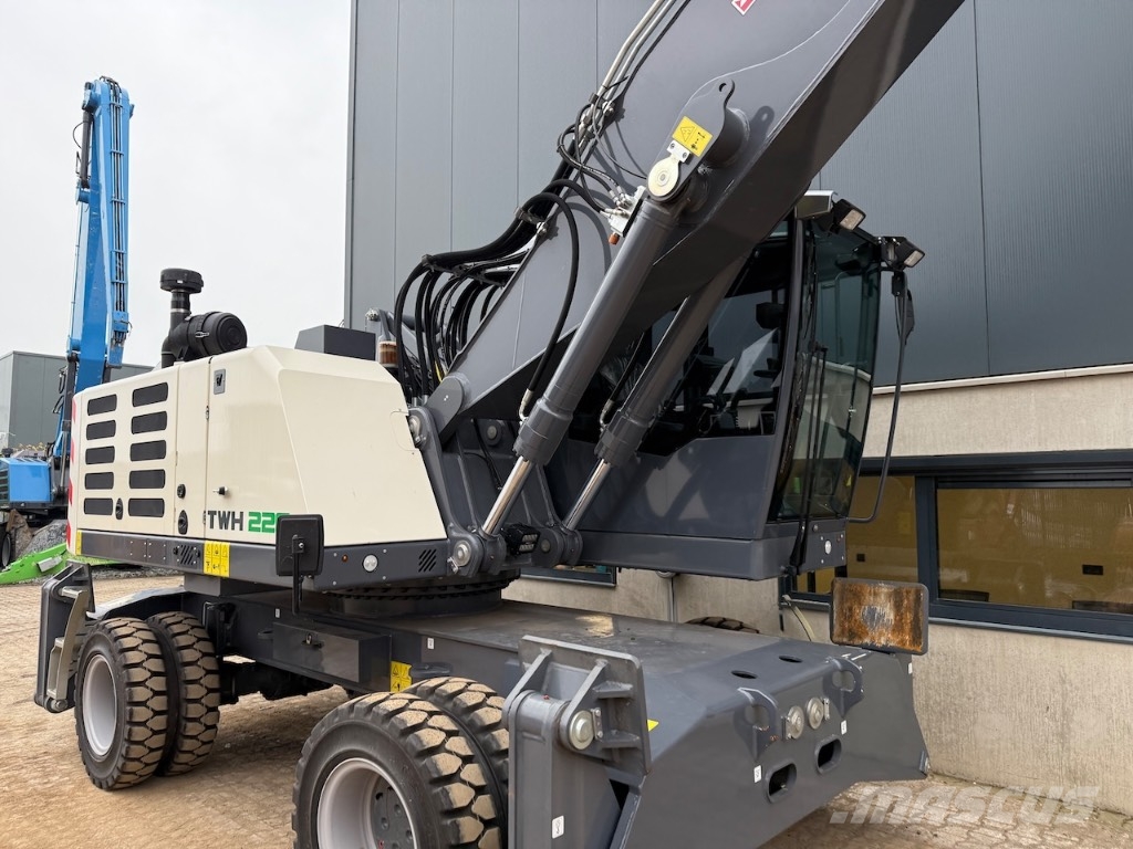 Terex Ecotec TWH 226 - Fuchs MHL 335 F - Fuchs 331 F - 340 F Industriālie iekrāvēji