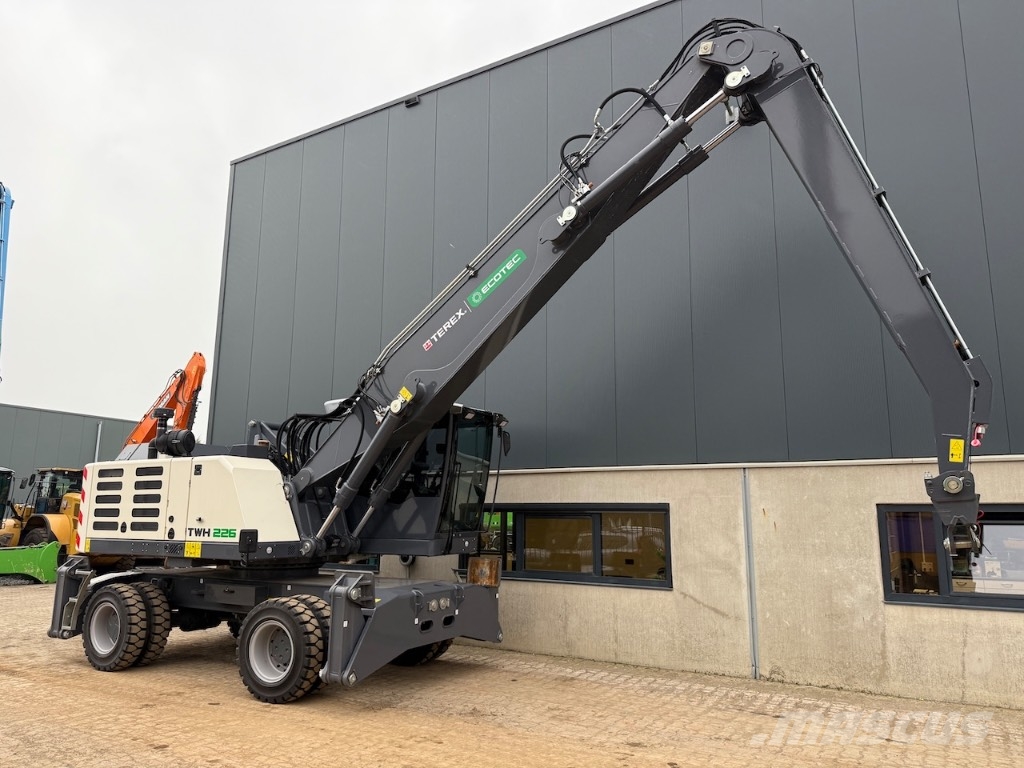 Terex Ecotec TWH 226 - Fuchs MHL 335 F - Fuchs 331 F - 340 F Industriālie iekrāvēji