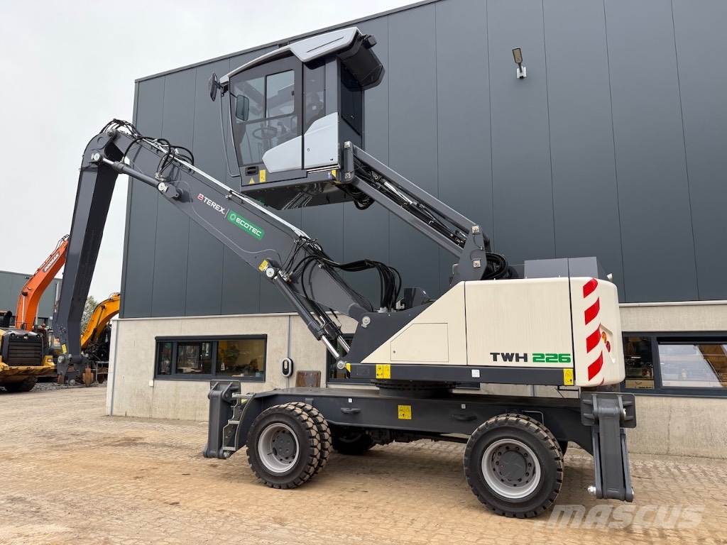 Terex Ecotec TWH 226 - Fuchs MHL 335 F - Fuchs 331 F - 340 F Industriālie iekrāvēji