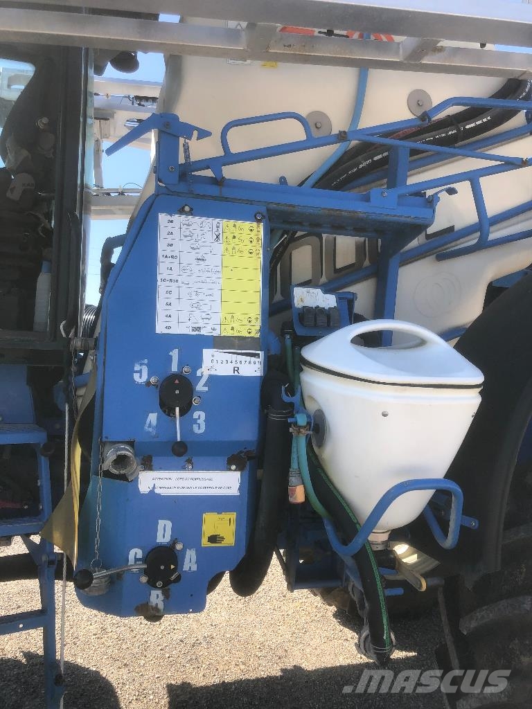 Matrot Hellios M24D 36/38 m Self-propelled sprayers