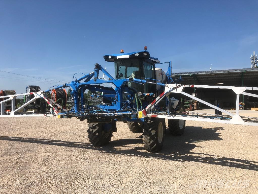 Matrot Hellios M24D 36/38 m Self-propelled sprayers