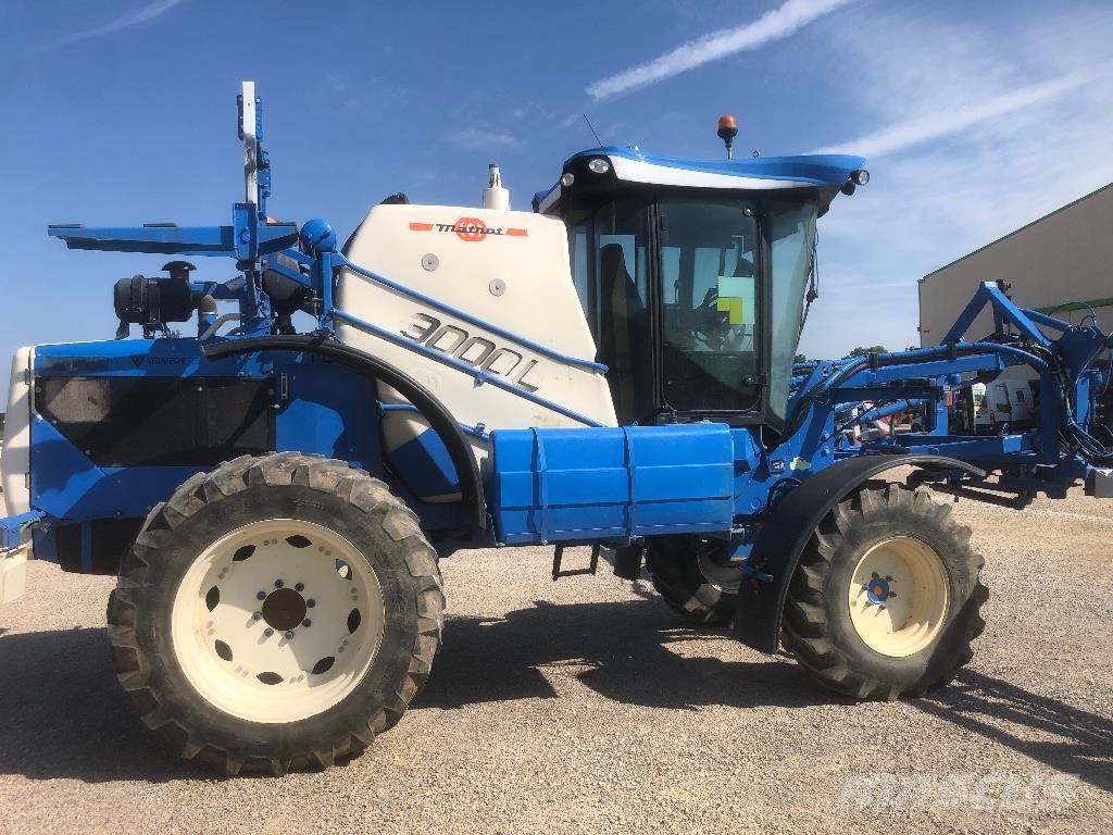 Matrot Hellios M24D 36/38 m Self-propelled sprayers