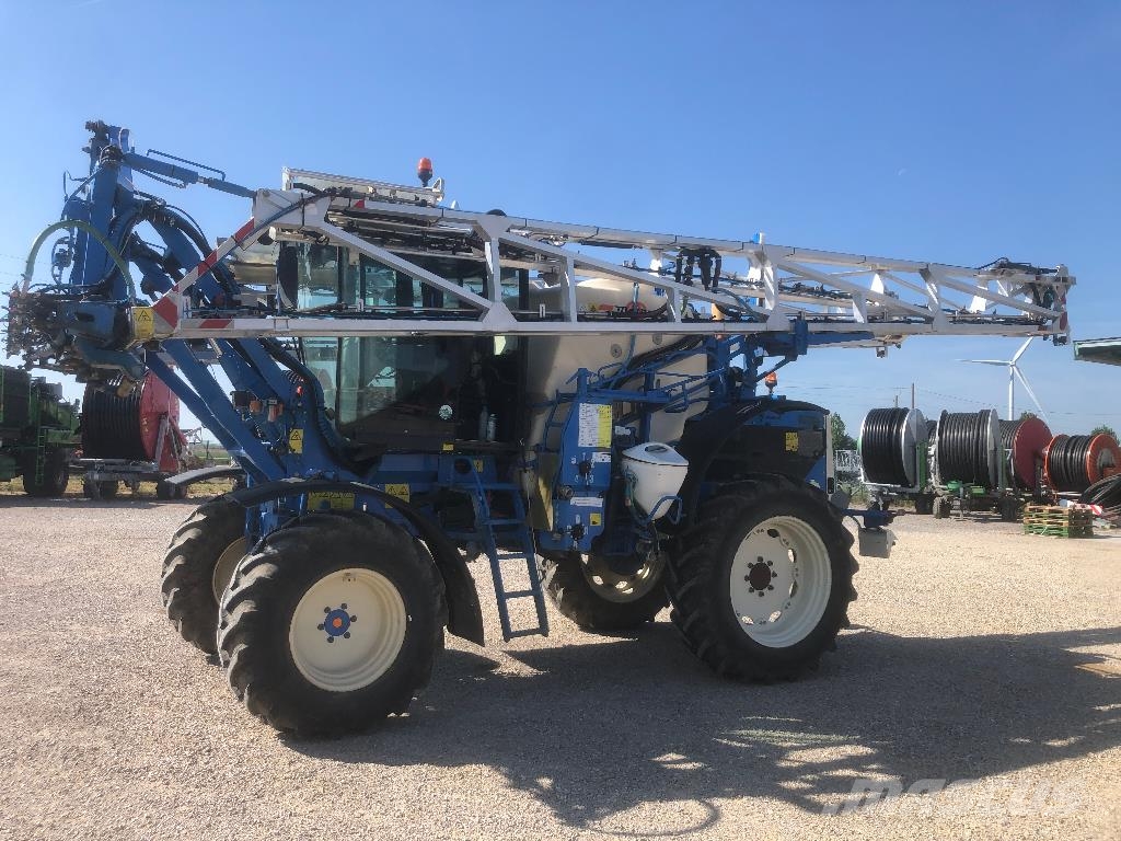 Matrot Hellios M24D 36/38 m Self-propelled sprayers