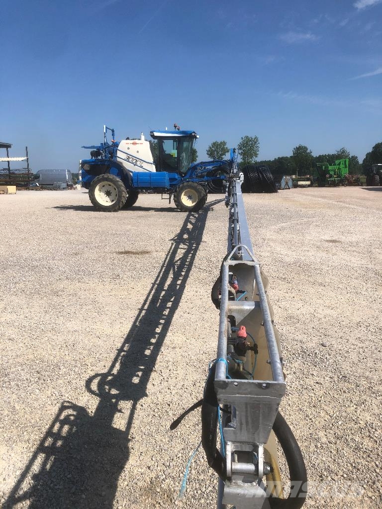Matrot Hellios M24D 36/38 m Self-propelled sprayers