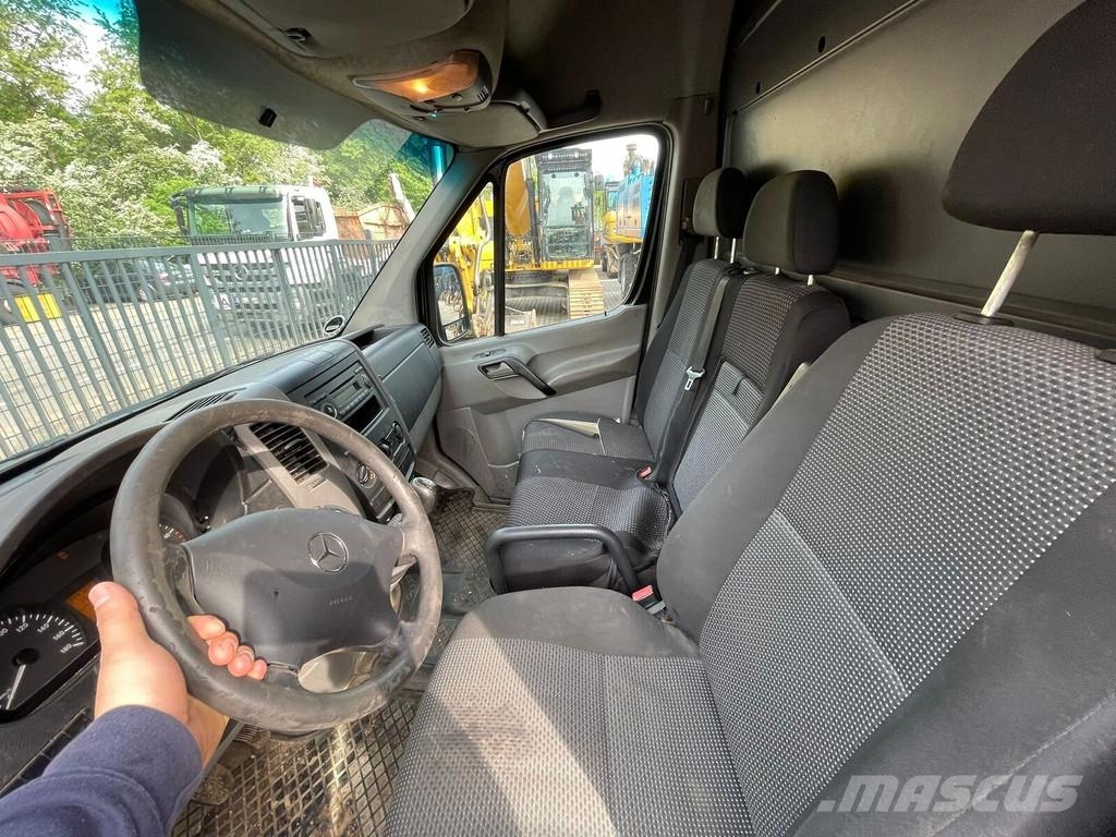 Mercedes-Benz Sprinter 513 CDI Vehículos de caha cerrada