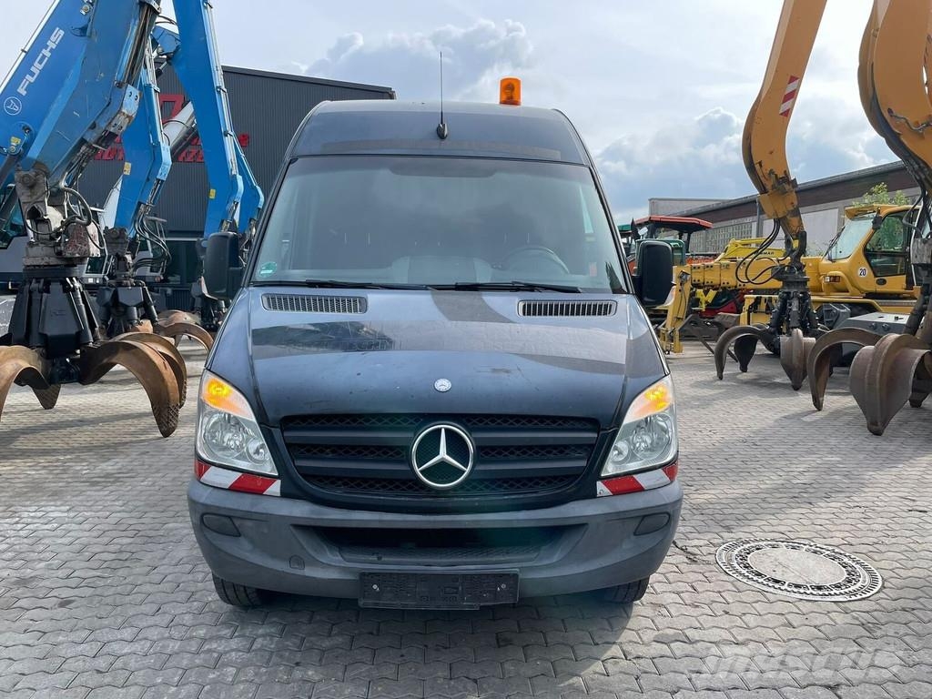 Mercedes-Benz Sprinter 513 CDI Vehículos de caha cerrada