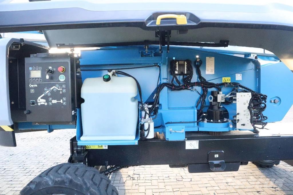 Genie S-80 J | 26.5 METER | 300 KG | LOW HOURS Articulated boom lifts