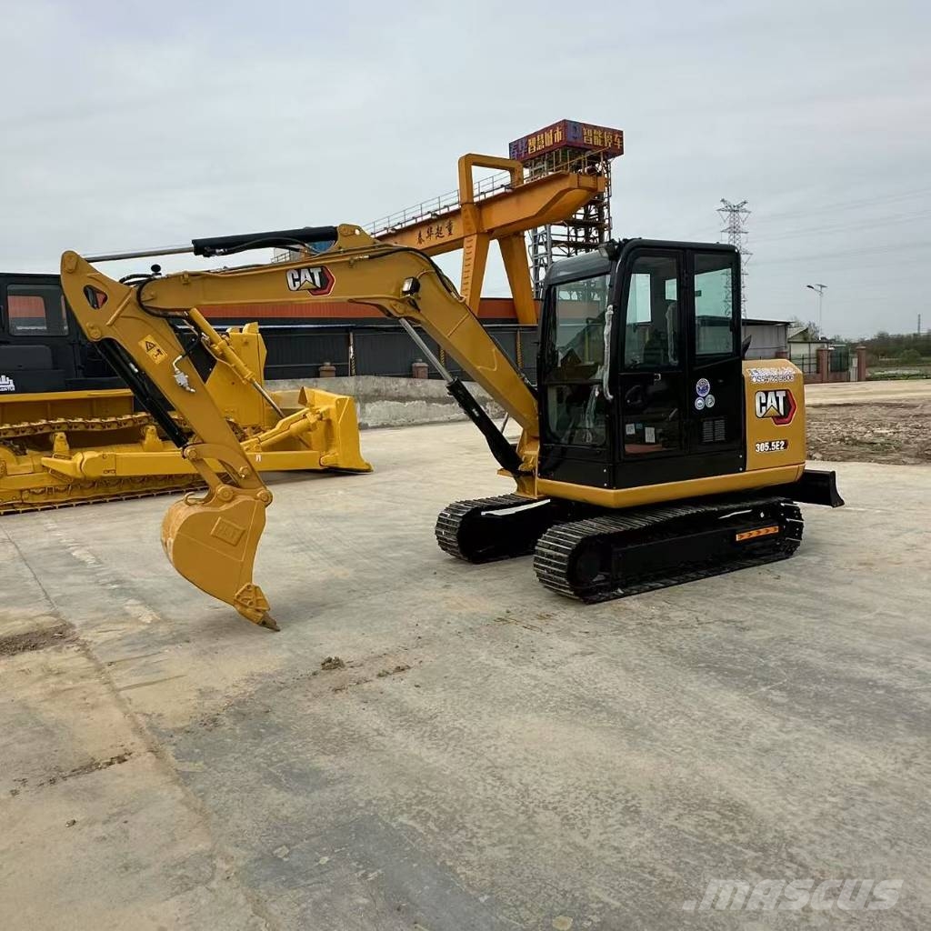 CAT 305.5E2 Kāpurķēžu ekskavatori