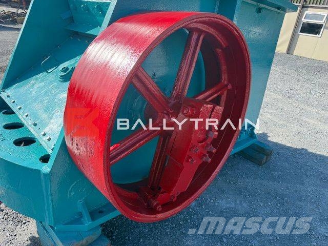 Kue-Ken 110S Jaw Crusher (42×27) Мобилни трошачки