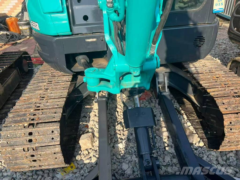 Kobelco SK55SR Mini bagri <7t