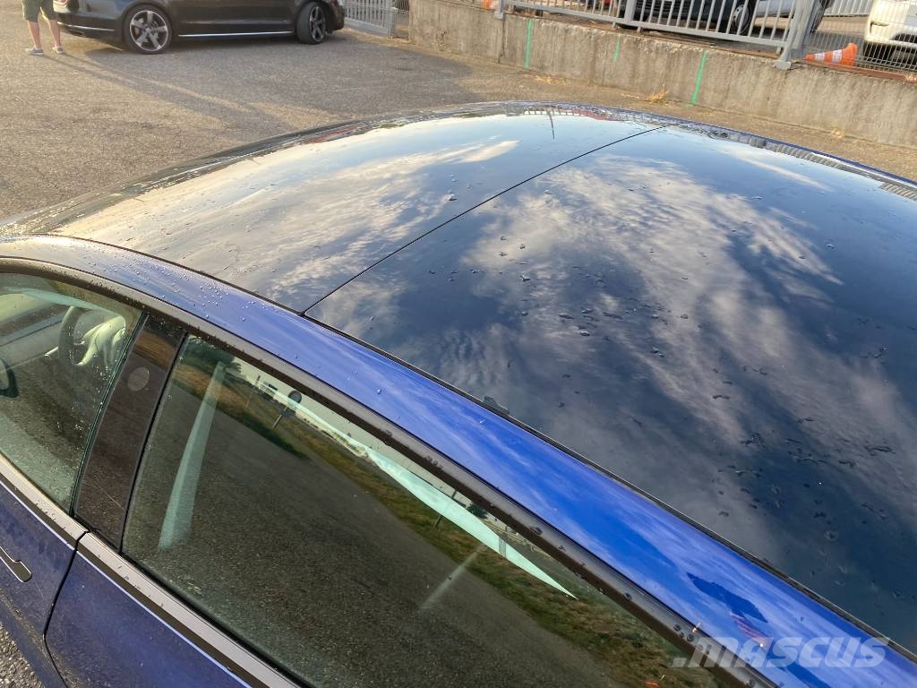 Tesla Model 3 Basis RWD Carte Grise Française endommagée Coches