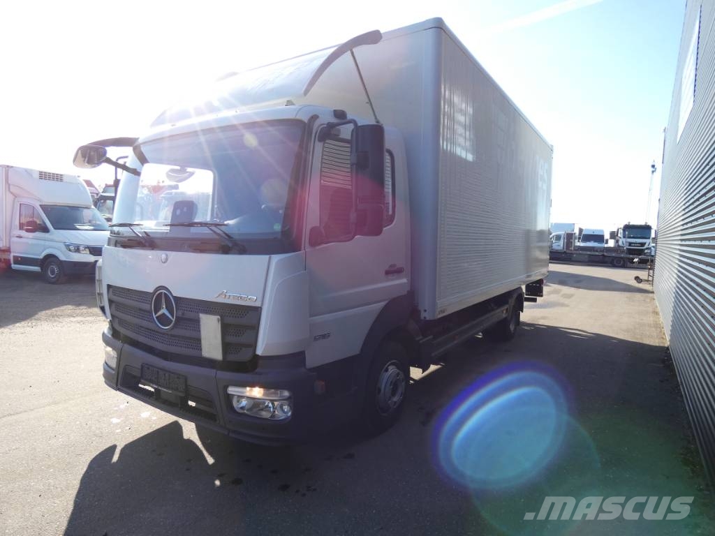 Mercedes-Benz Atego 816 Camiones con caja de remolque