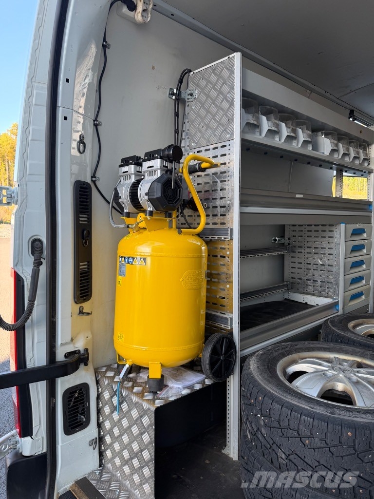 Renault Master Kaubikud