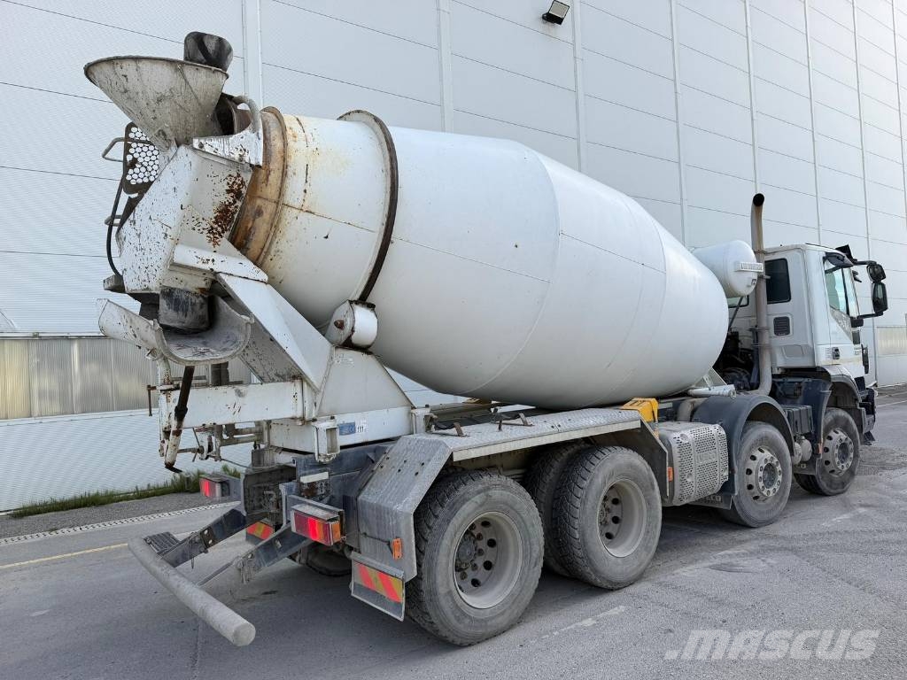 Iveco Trakker 400 Betonmixers en pompen